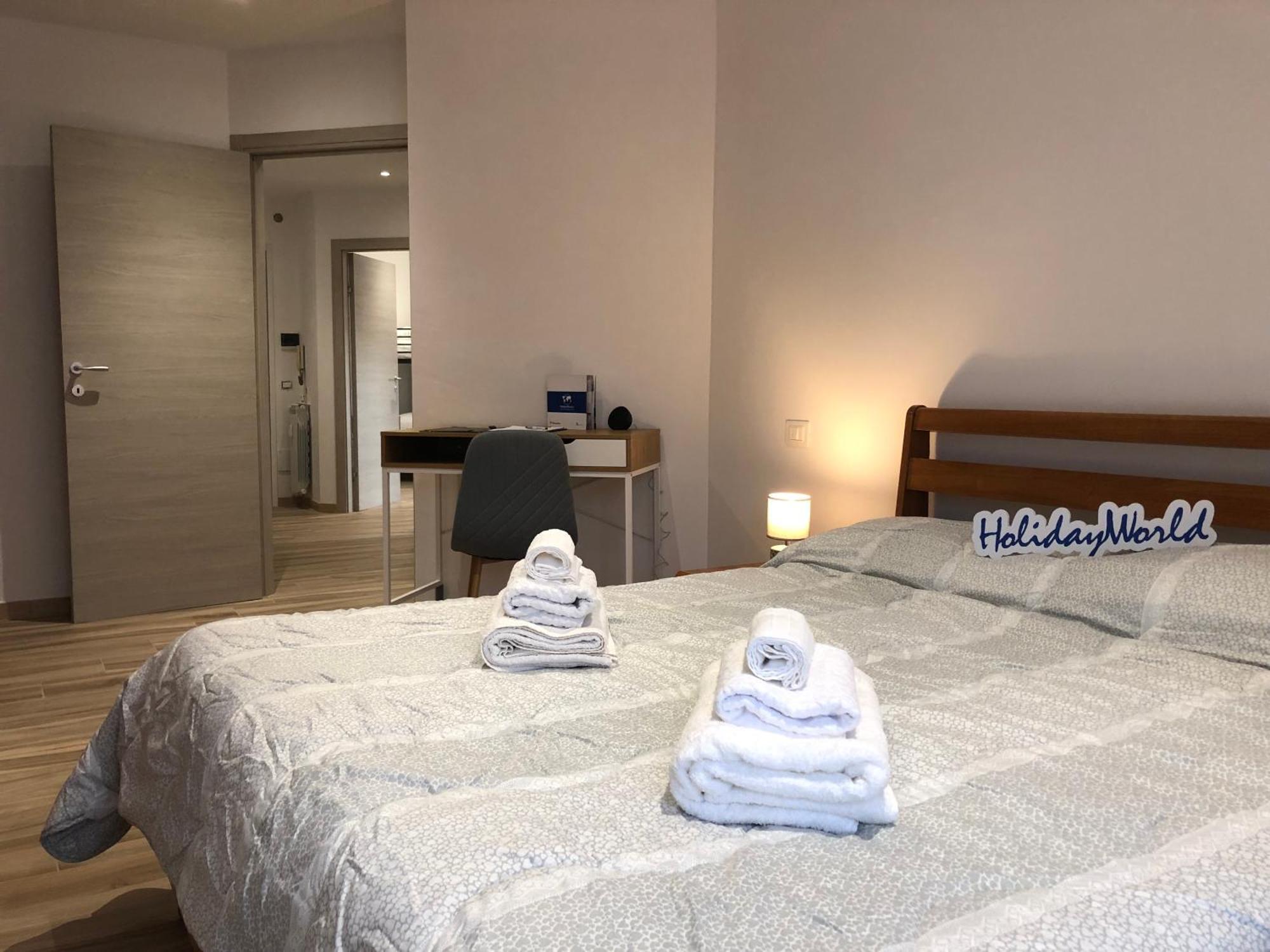 Laura'S House By Holiday World Aosta Buitenkant foto
