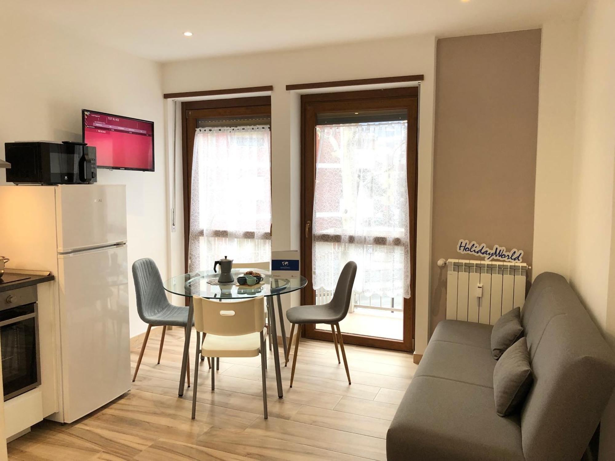 Laura'S House By Holiday World Aosta Buitenkant foto
